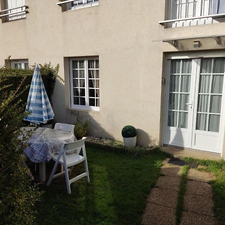 Ferienwohnung Les Granges Du Clos 2 Etoiles Courseulles-sur-Mer Exterior foto